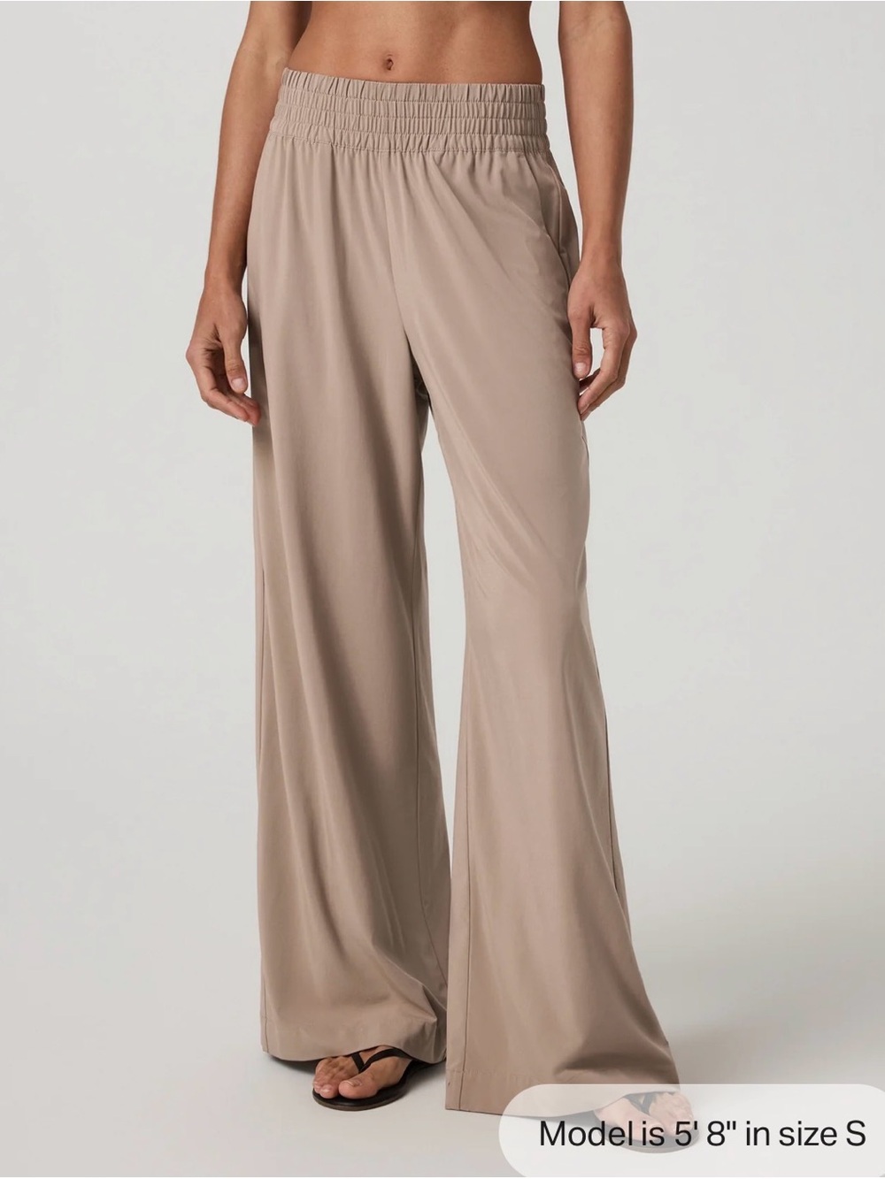 Vuori Wide-Leg Elastic-Waist Pants in Beige - Picture 2 of 3